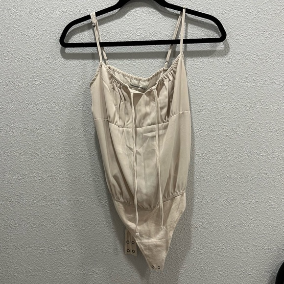 New Abercrombie and Fitch bodysuit tank top - Picture 2 of 8